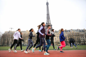 Groupe de coureurs à Paris